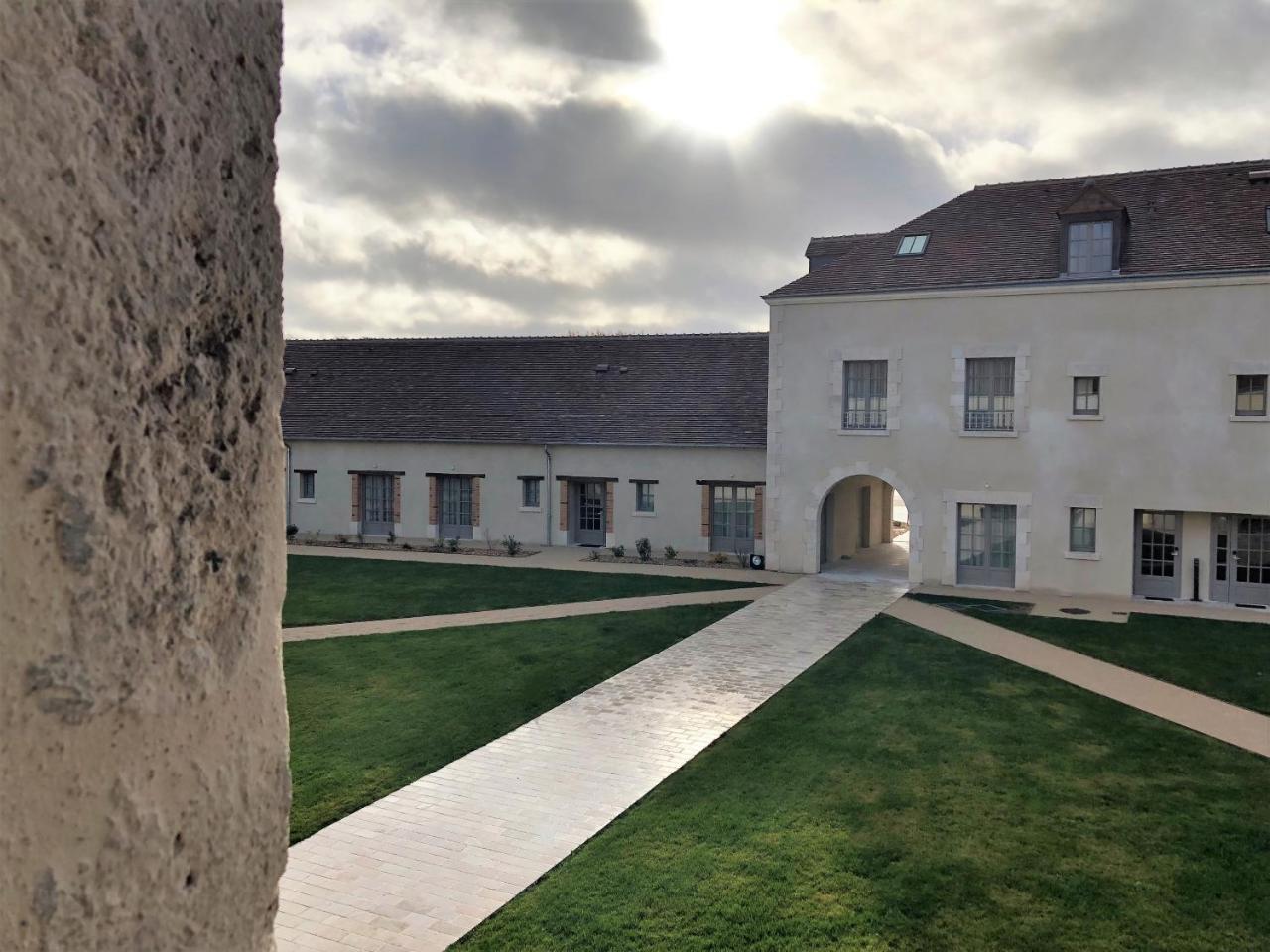 Le Prieure De Boulogne Hotell Tour-en-Sologne Exteriör bild